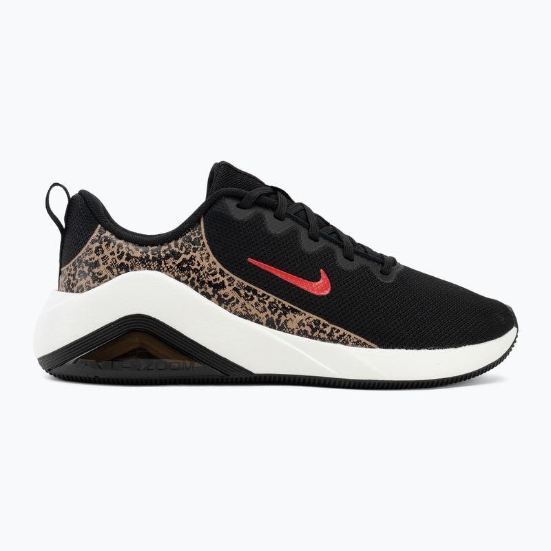 Scarpe da allenamento donna Nike Bella 7 black/british khaki/fusion red 2