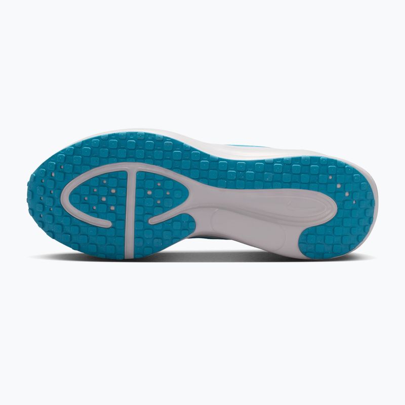 Scarpe da corsa uomo Nike Revolution 8 off white/vast grey/light current blue 4