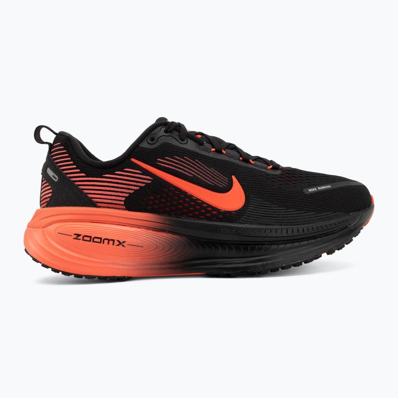 Scarpe da corsa uomo Nike Vomero 18 black/university red/bright crimson 2