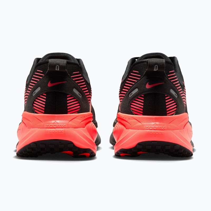 Scarpe da corsa uomo Nike Vomero 18 black/university red/bright crimson 6