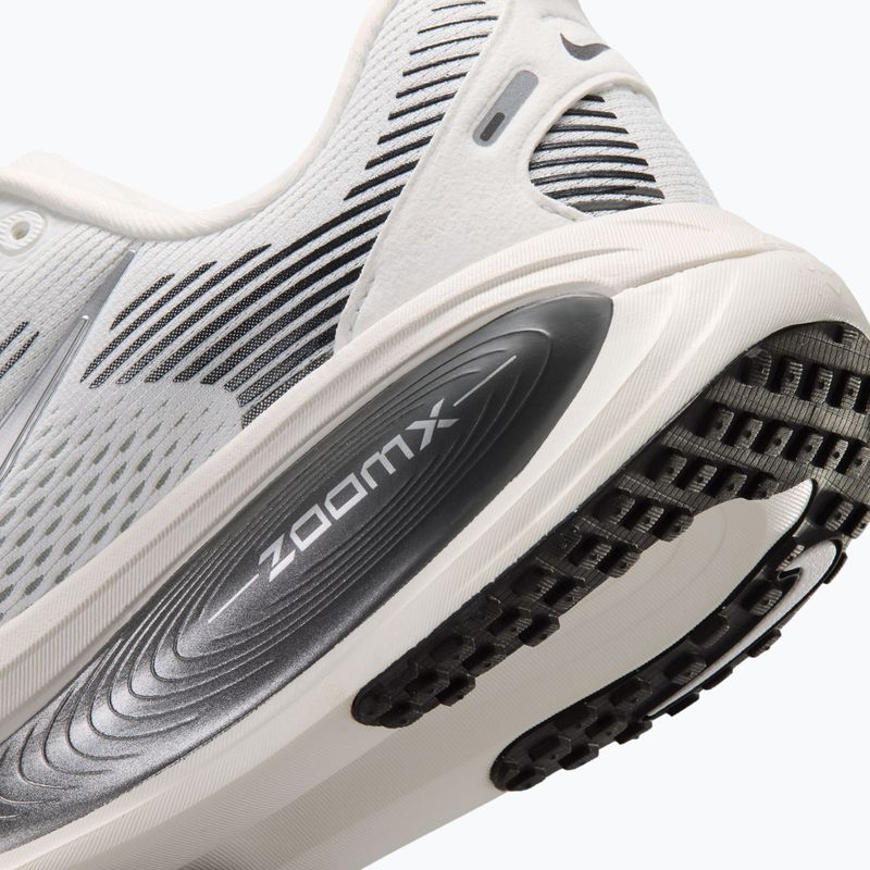 Scarpe da corsa donna Nike Vomero 18 summit white/sail/metallic silver 6