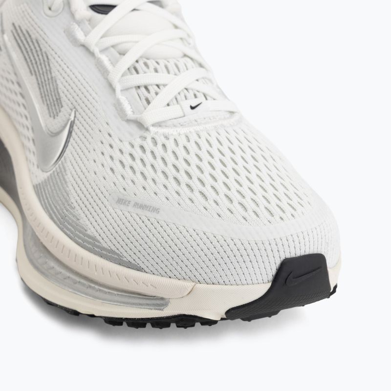 Scarpe da corsa donna Nike Vomero 18 summit white/sail/metallic silver 7