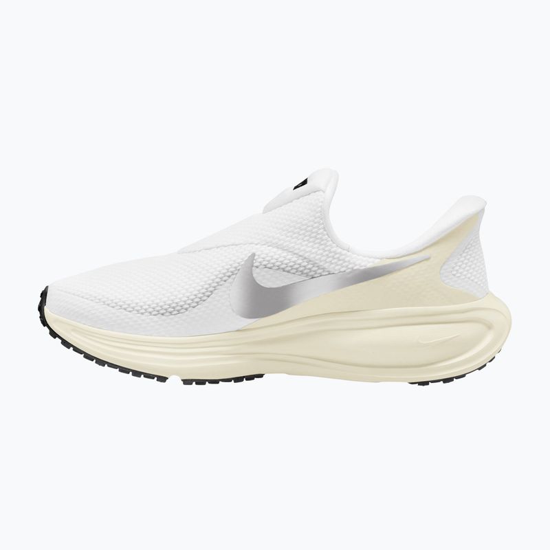 Scarpe da corsa donna Nike Revolution 8 EasyOn white/sail/black/metallic silver 2
