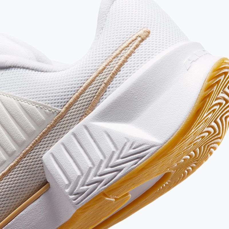 Scarpe da tennis donna Nike GP Challenge Pro white/summit white/linen/light orewood brown 5