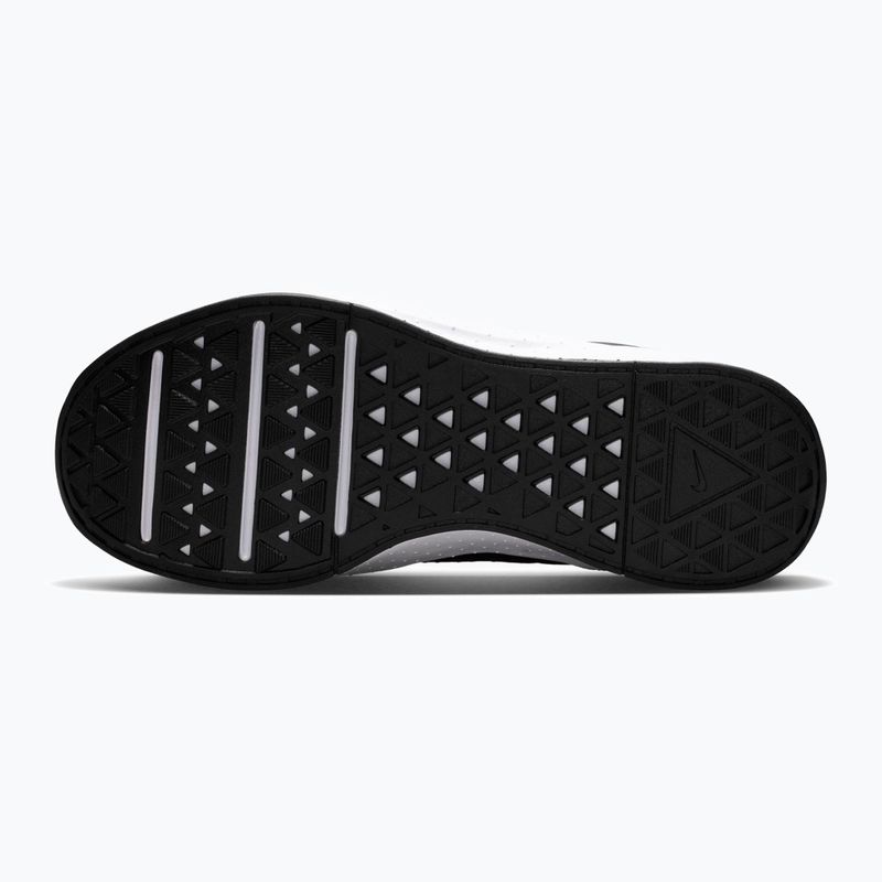 Scarpe da allenamento uomo Nike MC Trainer 4 black/white 3