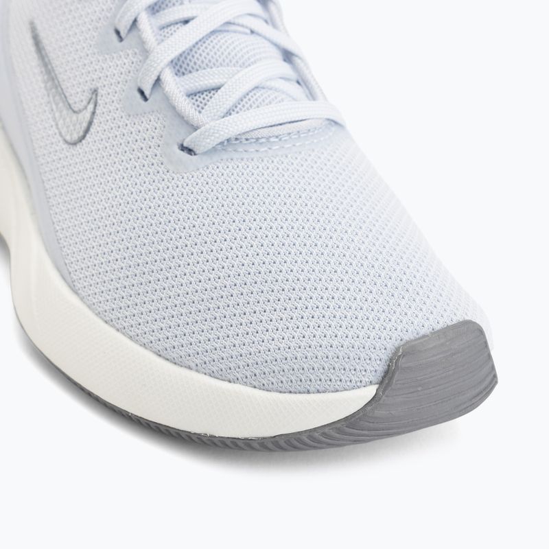 Scarpe da allenamento donna Nike Bella 7 football grey/sail/metallic cool grey 7