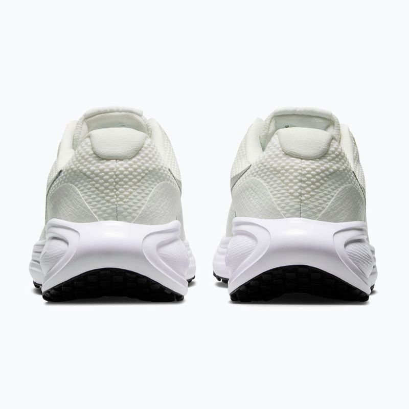Scarpe da corsa donna Nike Revolution 8 sail/white/black/metallic silver 6