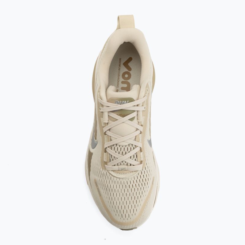 Scarpe da corsa uomo Nike Vomero 18 light khaki/desert khaki/metallic silver 5