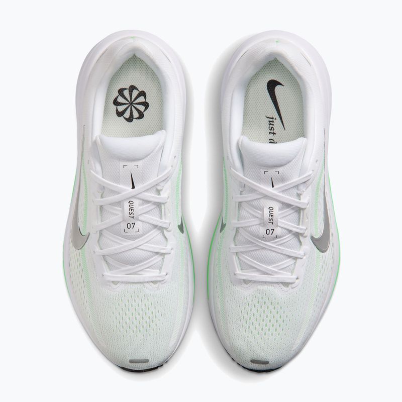 Scarpe da corsa donna Nike Quest 7 white/illusion green/metallic silver 5