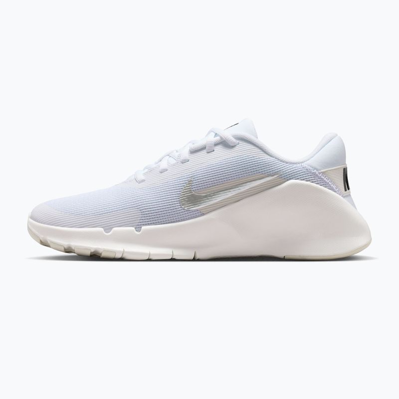 Scarpe da allenamento donna Nike Flex Train white/sail/phantom/ metallic silver 2