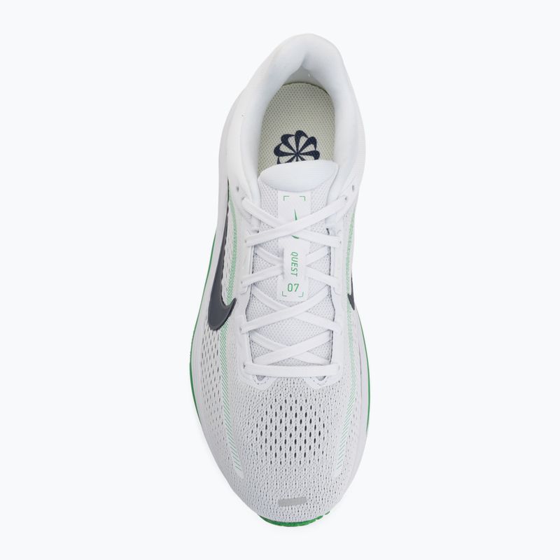 Scarpe da corsa uomo Nike Quest 7 white/green spark/midnight navy 5