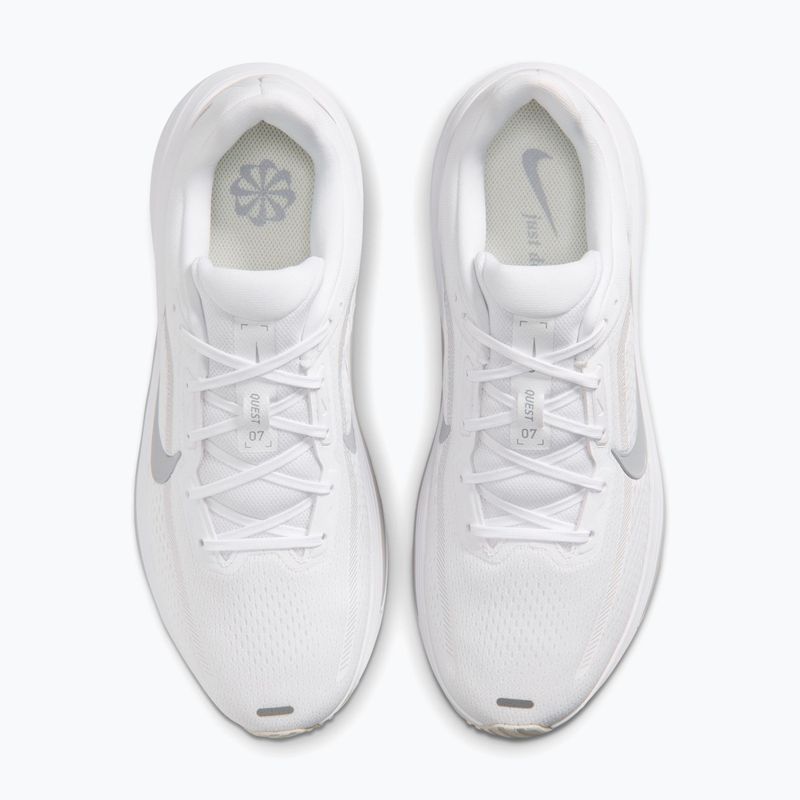 Scarpe da corsa uomo Nike Quest 7 white/vast grey/vast grey/wolf grey 5