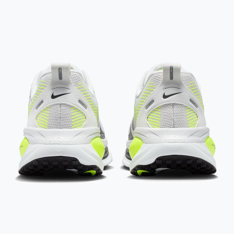 Scarpe da corsa uomo Nike Vomero 18 photon dust/volt/black 6