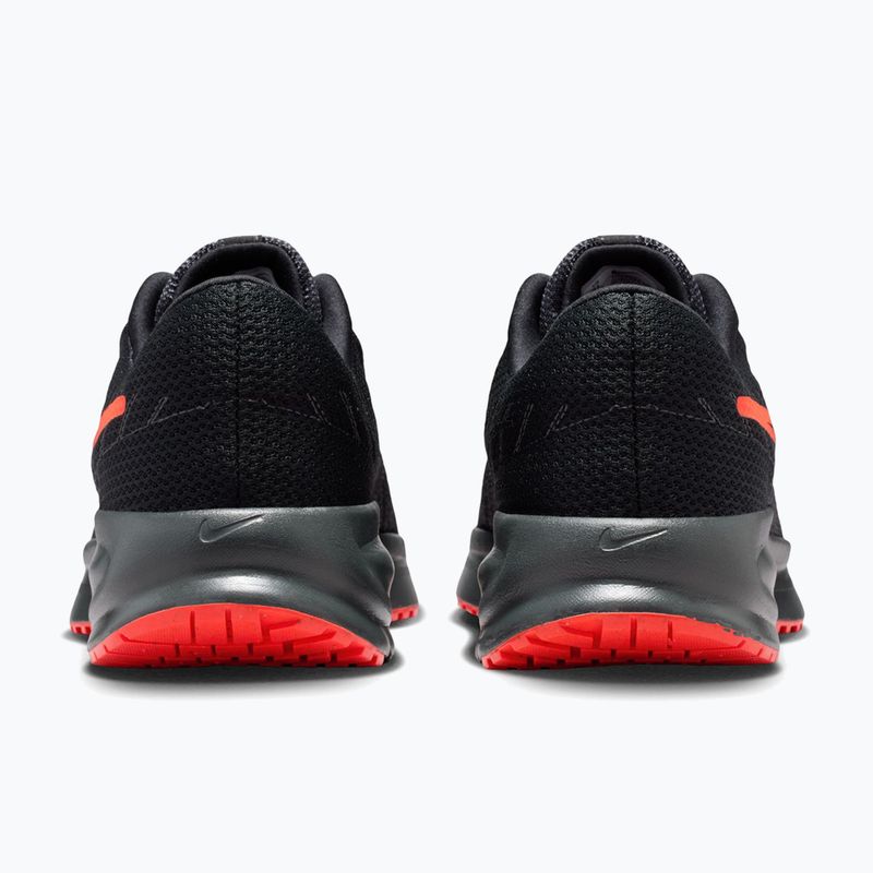 Scarpe da corsa uomo Nike Run Defy Black/Anthracite/Bright Crimson 6