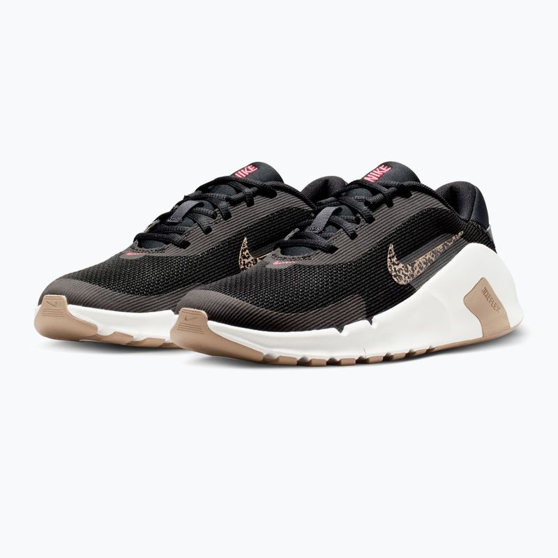 Scarpe da allenamento donna Nike Flex Train Print black/iron grey/sail/multi color 3