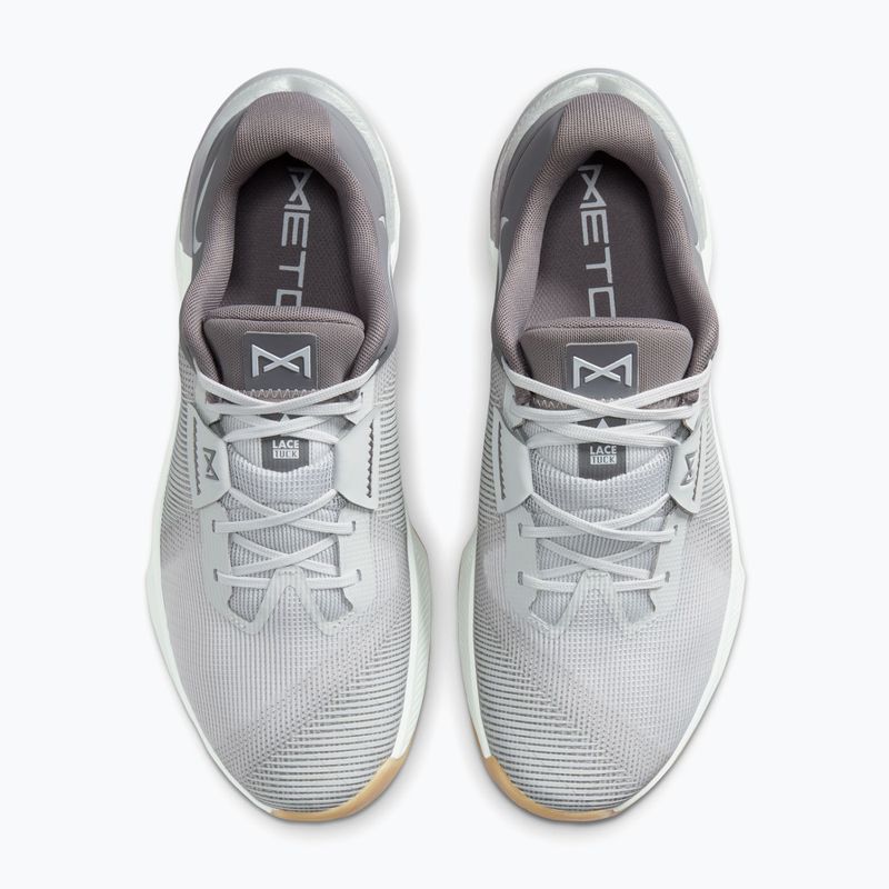 Scarpe da allenamento uomo Nike Metcon 10 photon dust/pencil point/photon dust 4