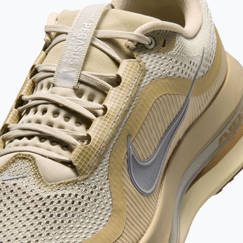 Scarpe da corsa uomo Nike Pegasus Premium desert khaki/light khaki/metallic silver 5
