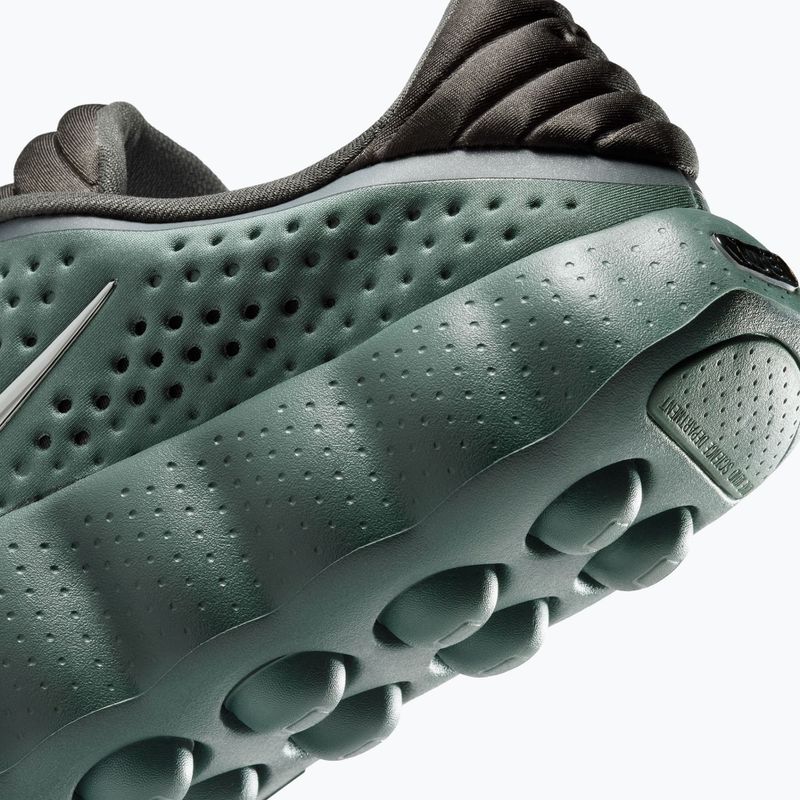 Scarpe da uomo Nike Mind 002 camo green/newsprint/phantom 9