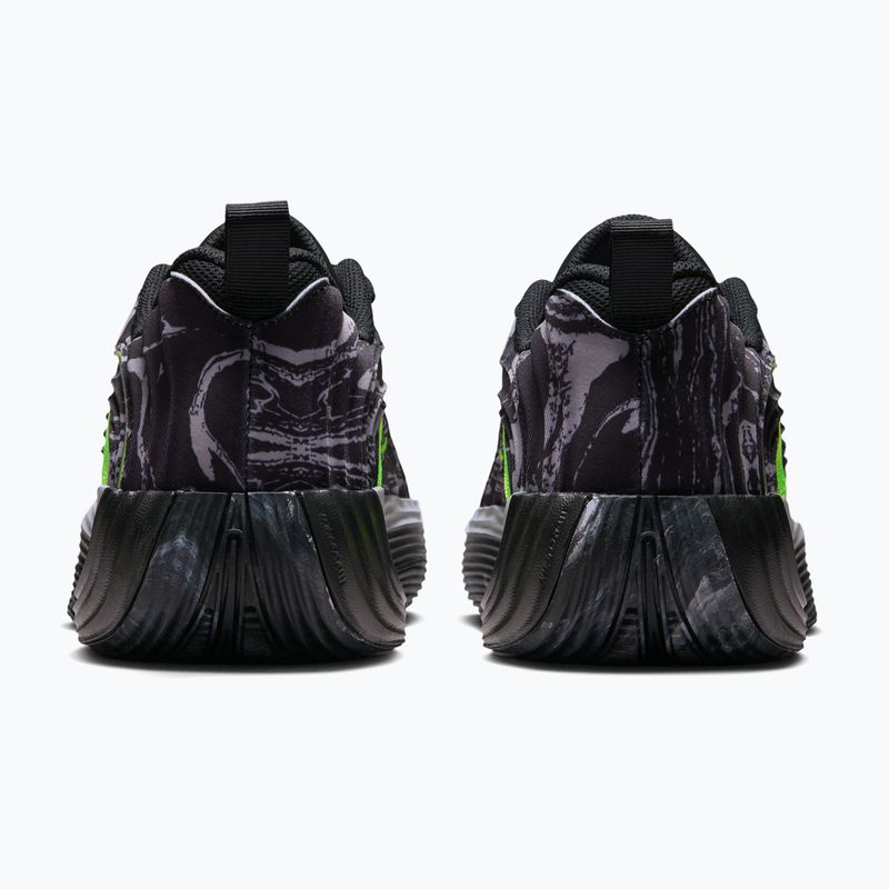 Scarpe da basket uomo Nike Giannis Immortality 5 black/light smoke grey/volt 2