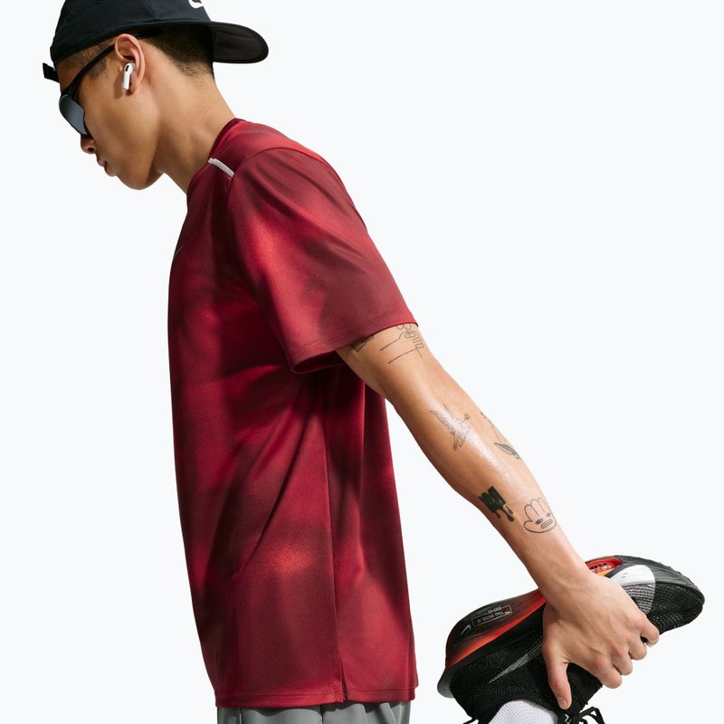 Maglia da corsa da uomo Nike Miler light crimson 5