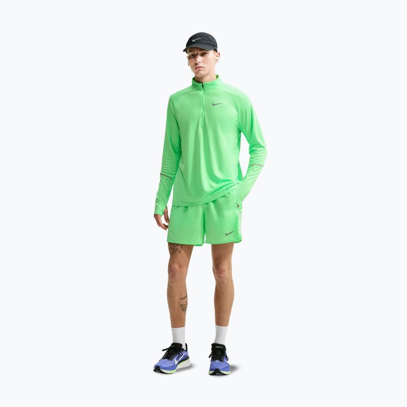 Pantaloncini da corsa da uomo Nike Miler illusion green 2
