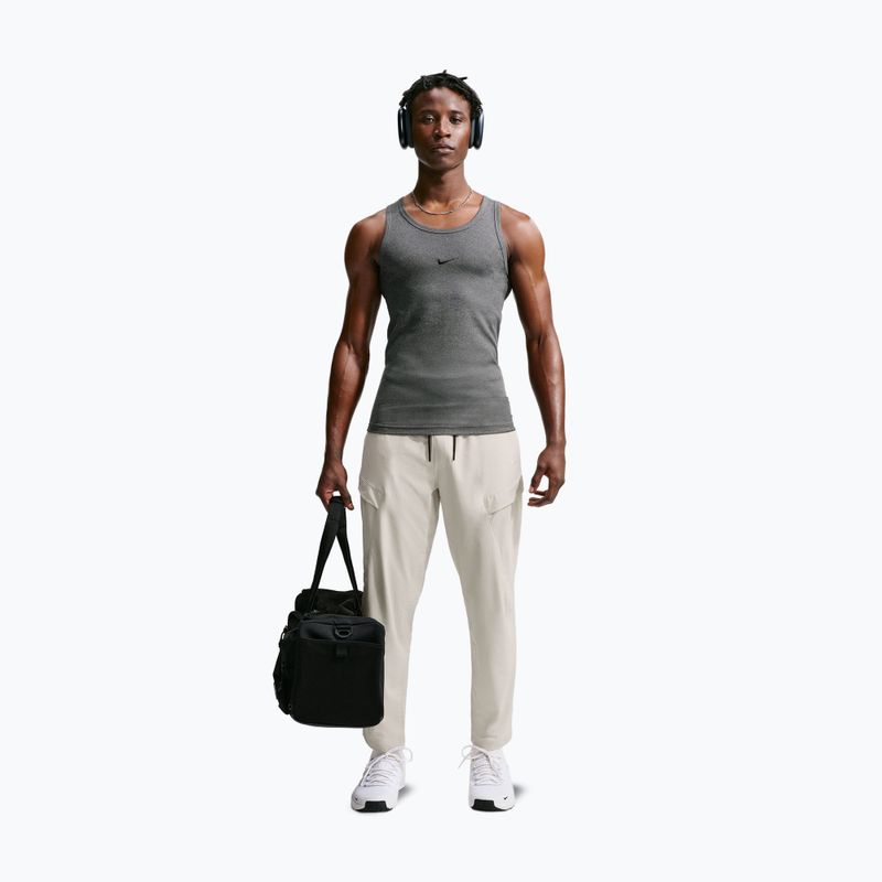 Pantaloni da uomo Nike Unlimited ight orewood brown/black/light orewood brown 3