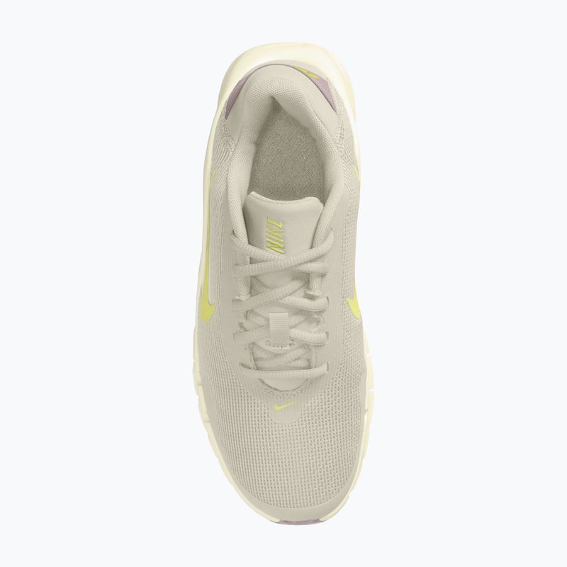 Scarpe da allenamento donna Nike Flex Train phantom/platinum violet/sail/fennel 2