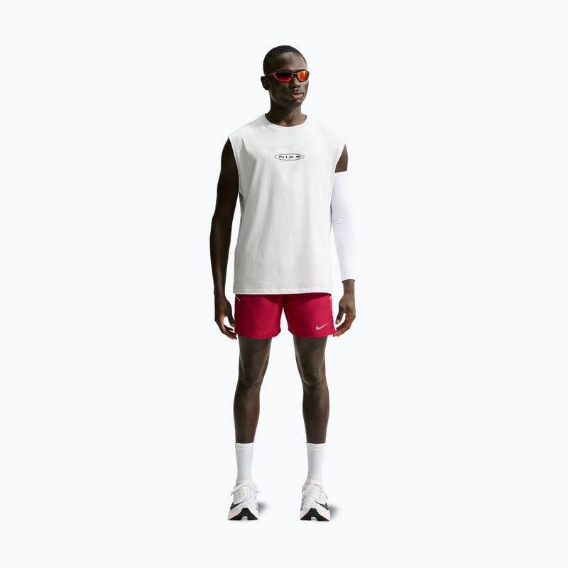 Pantaloncini da corsa da uomo Nike Miler tough red/sport red 2