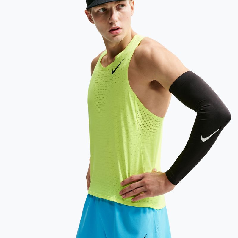 Pantaloncini da corsa da uomo Nike AeroSwift light current blue/black 4
