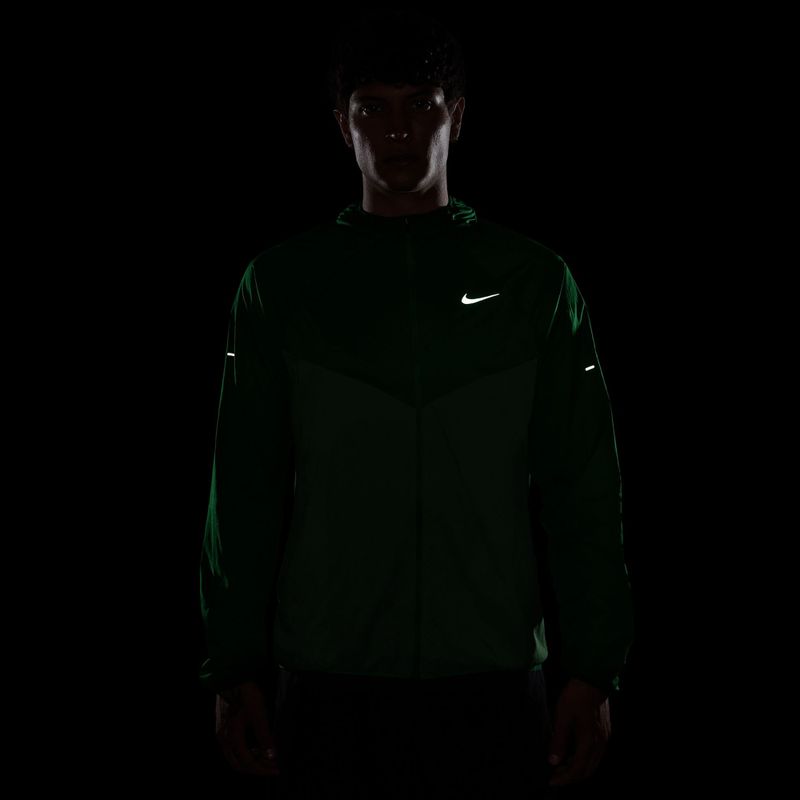Giacca da corsa da uomo Nike Stride green spark 4