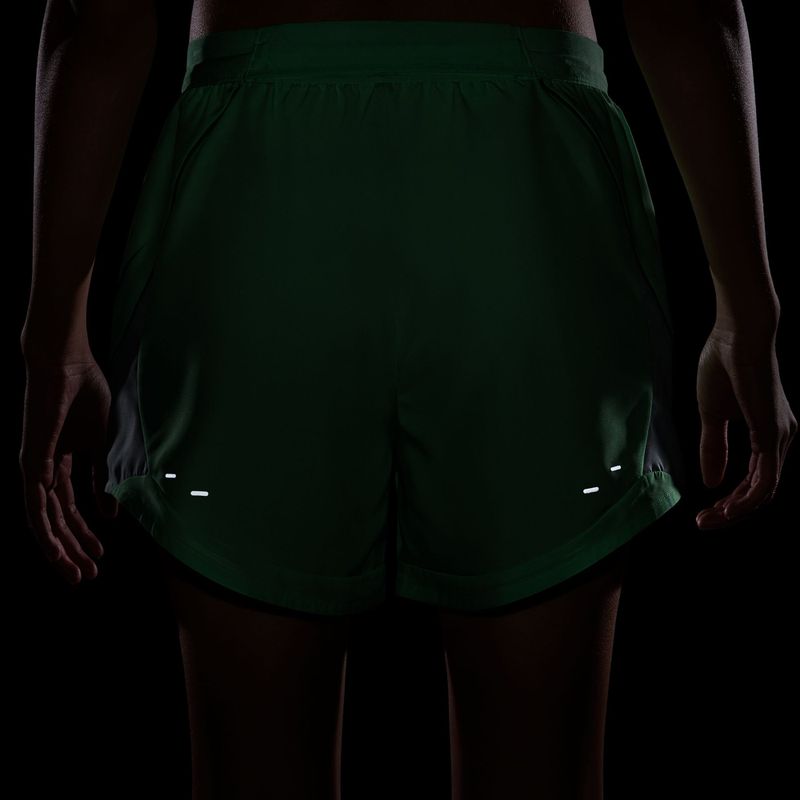 Pantaloncini da corsa da donna Nike Tempo Dri-Fit Unlined illusion green/barely green/green spark 5