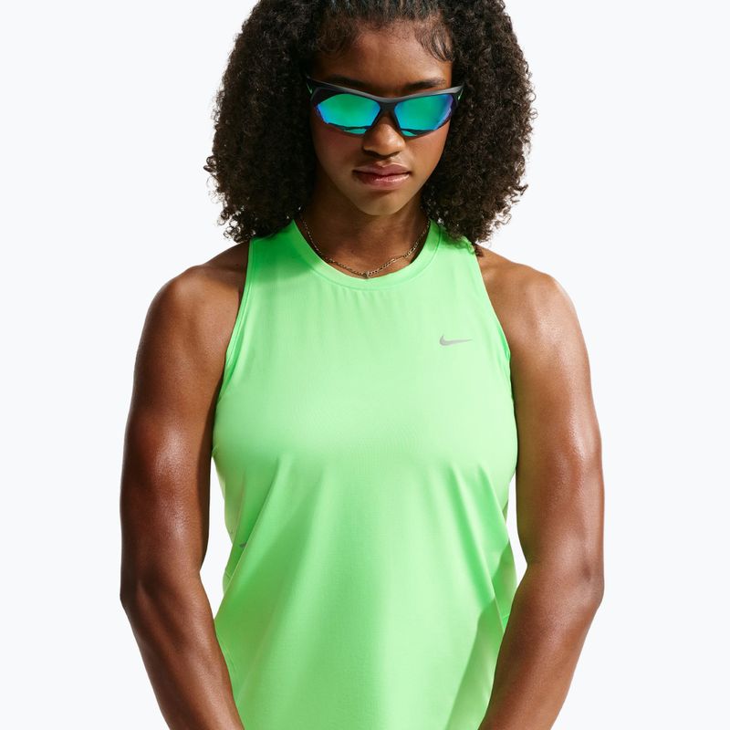 Maglia da running da donna Nike Swift Dri-Fit Tank Top illusion green 4