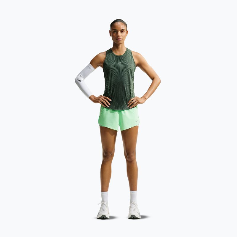 Maglia da running da donna Nike Swift Aero-FIT Tank Top black/light green spark 2