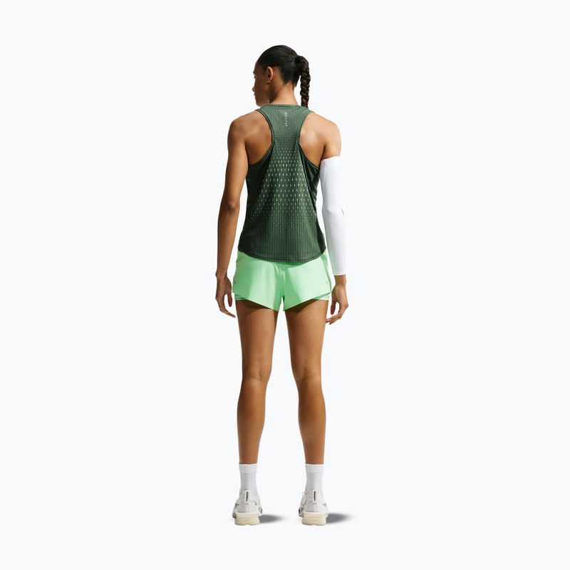 Maglia da running da donna Nike Swift Aero-FIT Tank Top black/light green spark 3