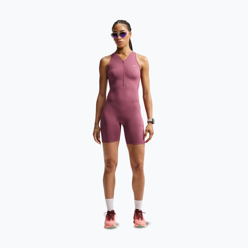 Kombinezon do biegania damski Nike Swift Dri-Fit pink smoke 2
