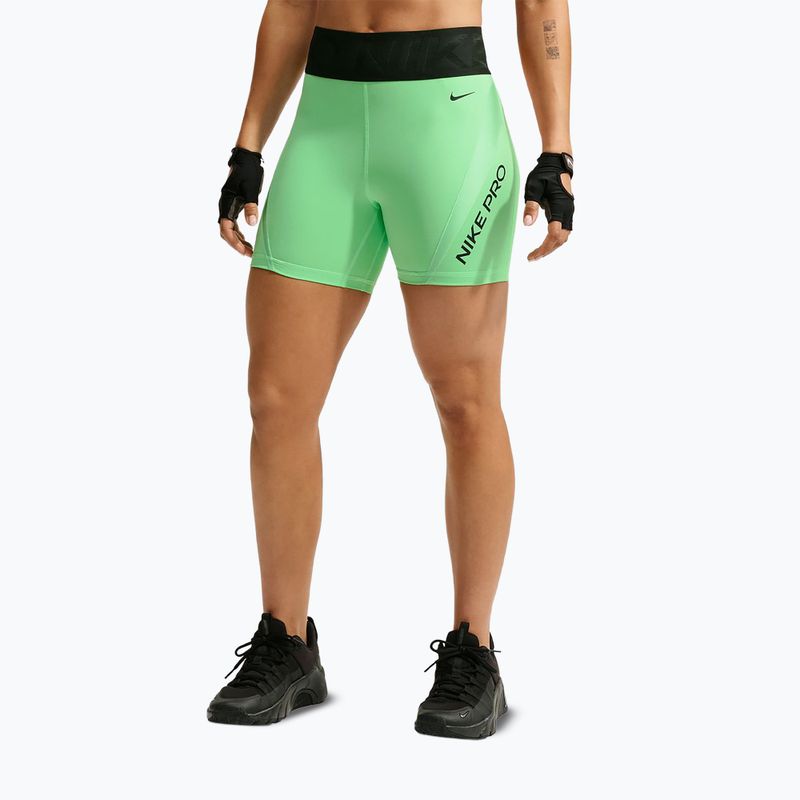Pantaloncini da allenamento da donna Nike Pro Sculpt illusion green/cucumber calm/black/black 7