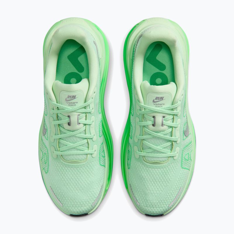 Scarpe da corsa donna Nike Vomero Premium cucumber calm/metallic silver 5