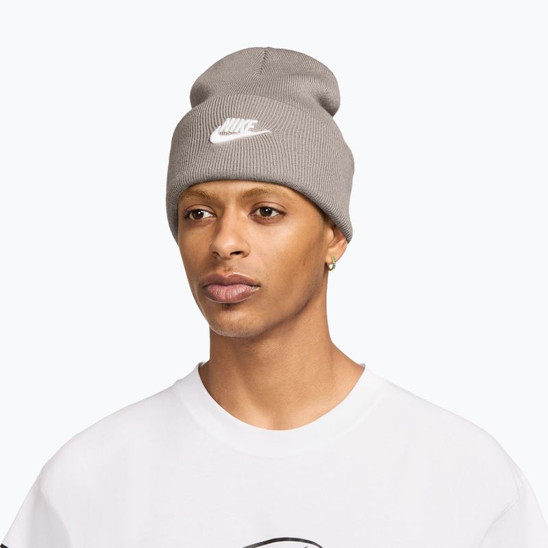 Cappello invernale Nike Peak Futura Beanie moon particle/white 2