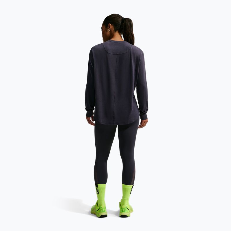 Longsleeve da allenamento da donna Nike One Relaxed Dri-Fit gridiron/white 3