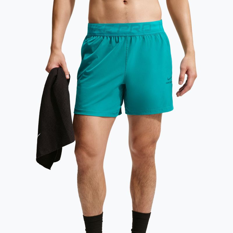 Pantaloncini uomo Nike Pro Training Dri-Fit 6" energy/bright spruce 4
