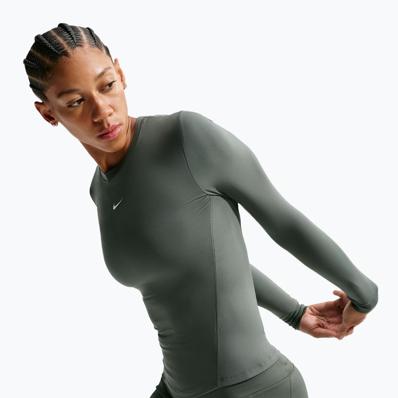 Longsleeve da allenamento da donna Nike One Fitted camo green/white 4