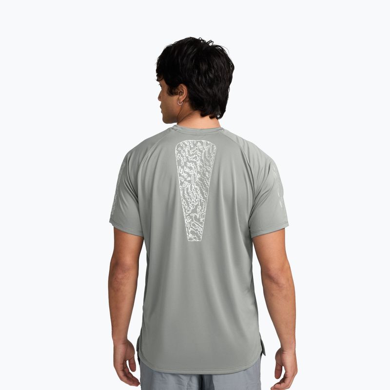 Maglia da corsa da uomo Nike Stride grey fog 2