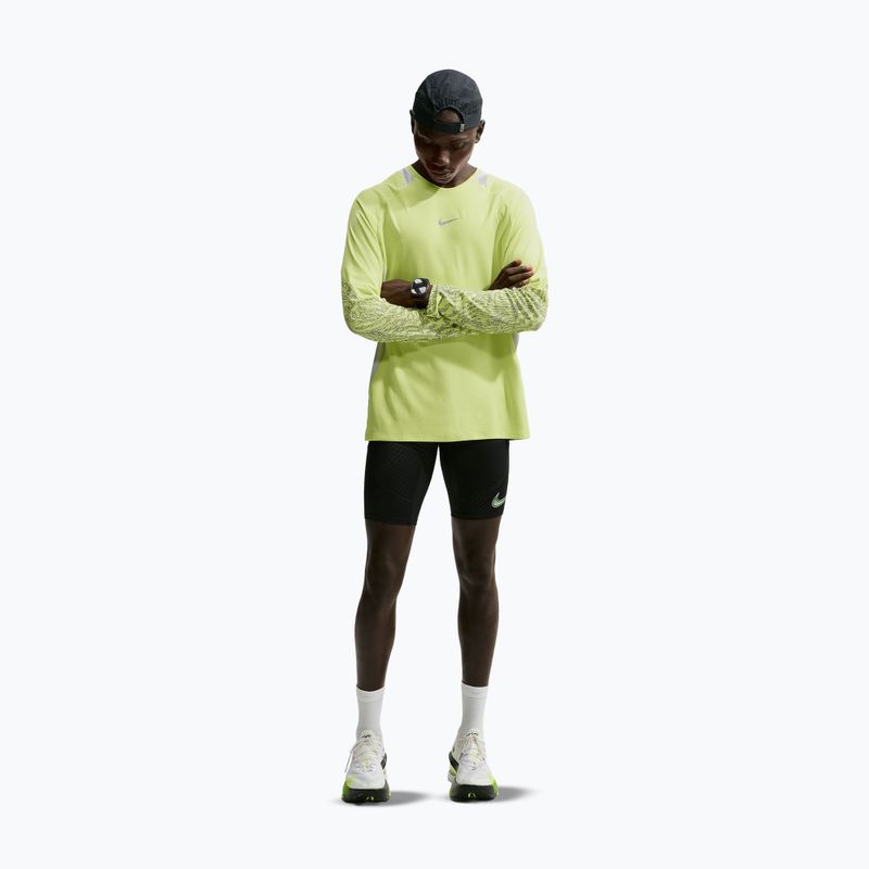 Longsleeve da running uomo Nike Stride light lemon twist/grey fog 2