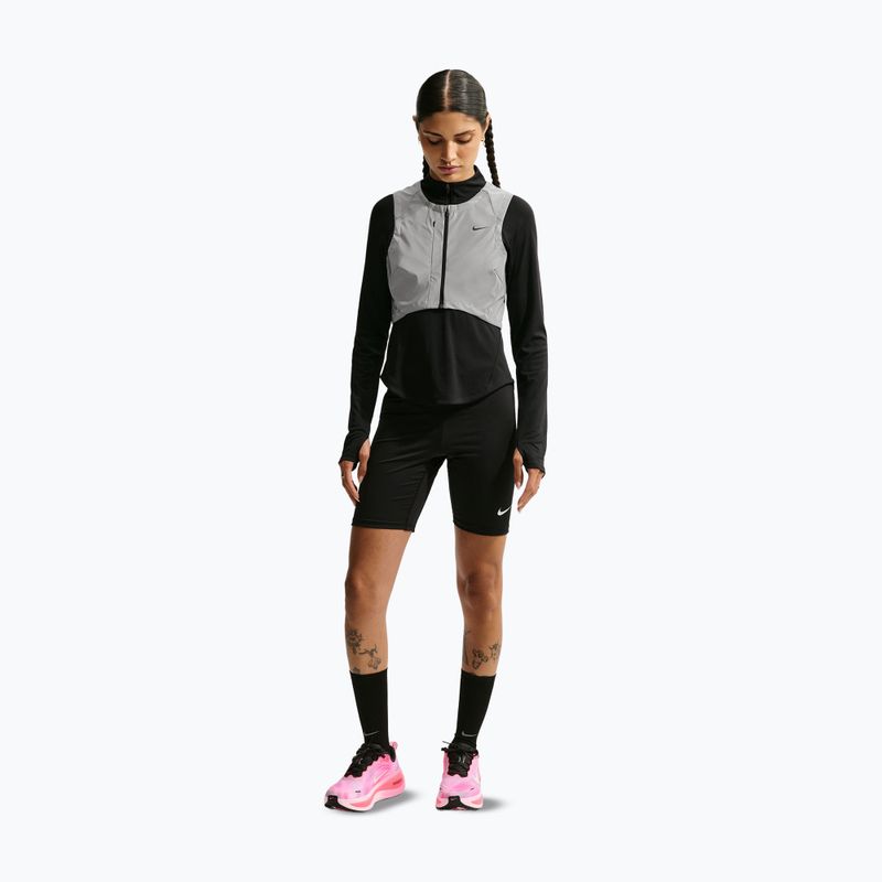 Gilet da corsa donna Nike Swift Flash metallic cool grey/black 2