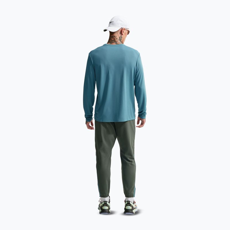 Pantaloni da running da uomo Nike Miler Dri-Fit Woven camo green/mineral slate 3