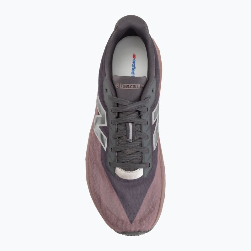 Scarpe da corsa uomo New Balance FuelCell Rebel V5 magnet/pebble 5