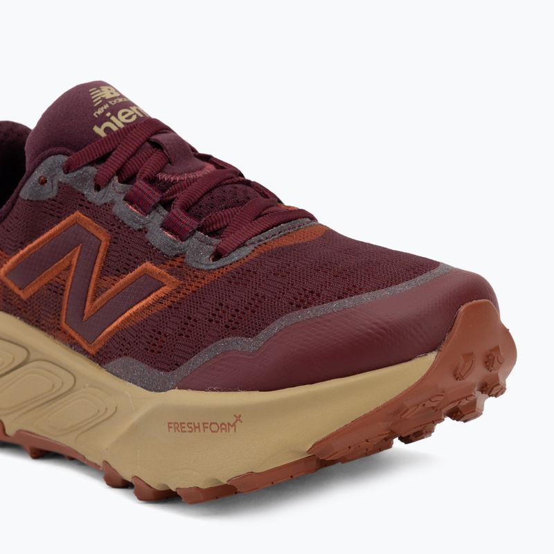 Scarpe da corsa uomo New Balance Fresh Foam X Hierro V9 mulled wine/neo flame 7