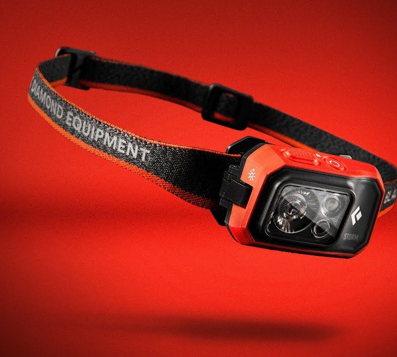 Black Diamond Cosmo 350-R torcia da testa lilla 10