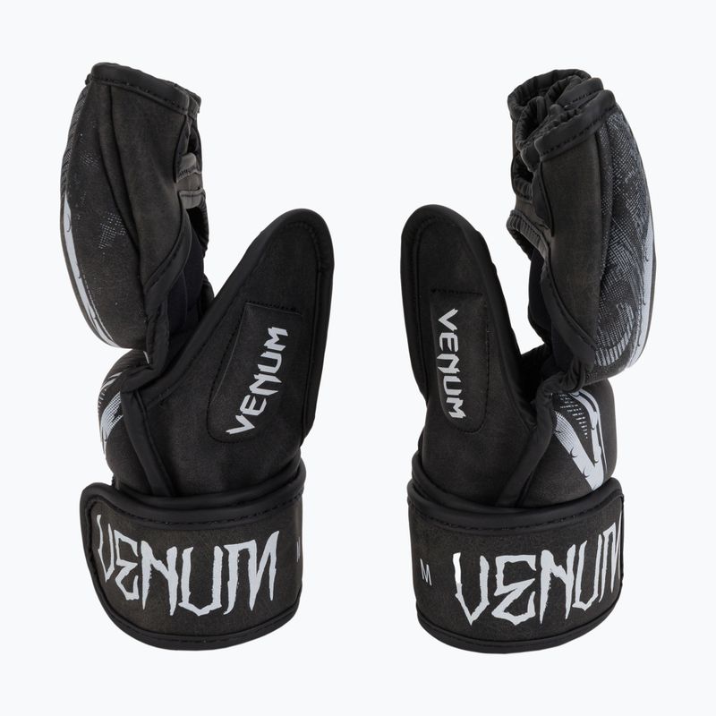 Venum GLDTR 4.0 guanti da grappling da uomo bianchi e neri VENUM-04166 4