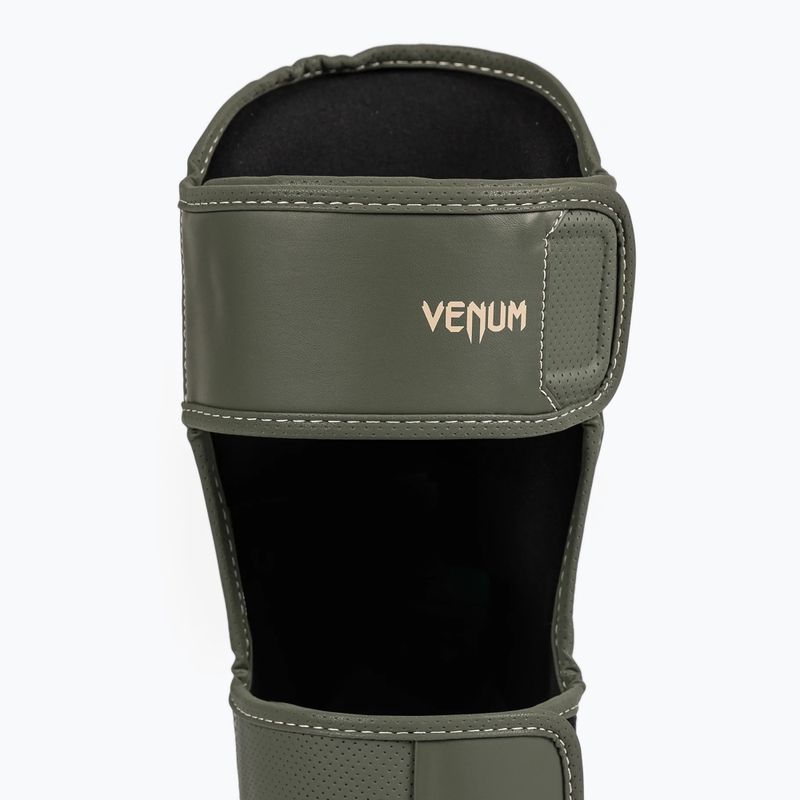 Protezioni per tibia e piede Venum Impact Evo da uomo, verde militare 5